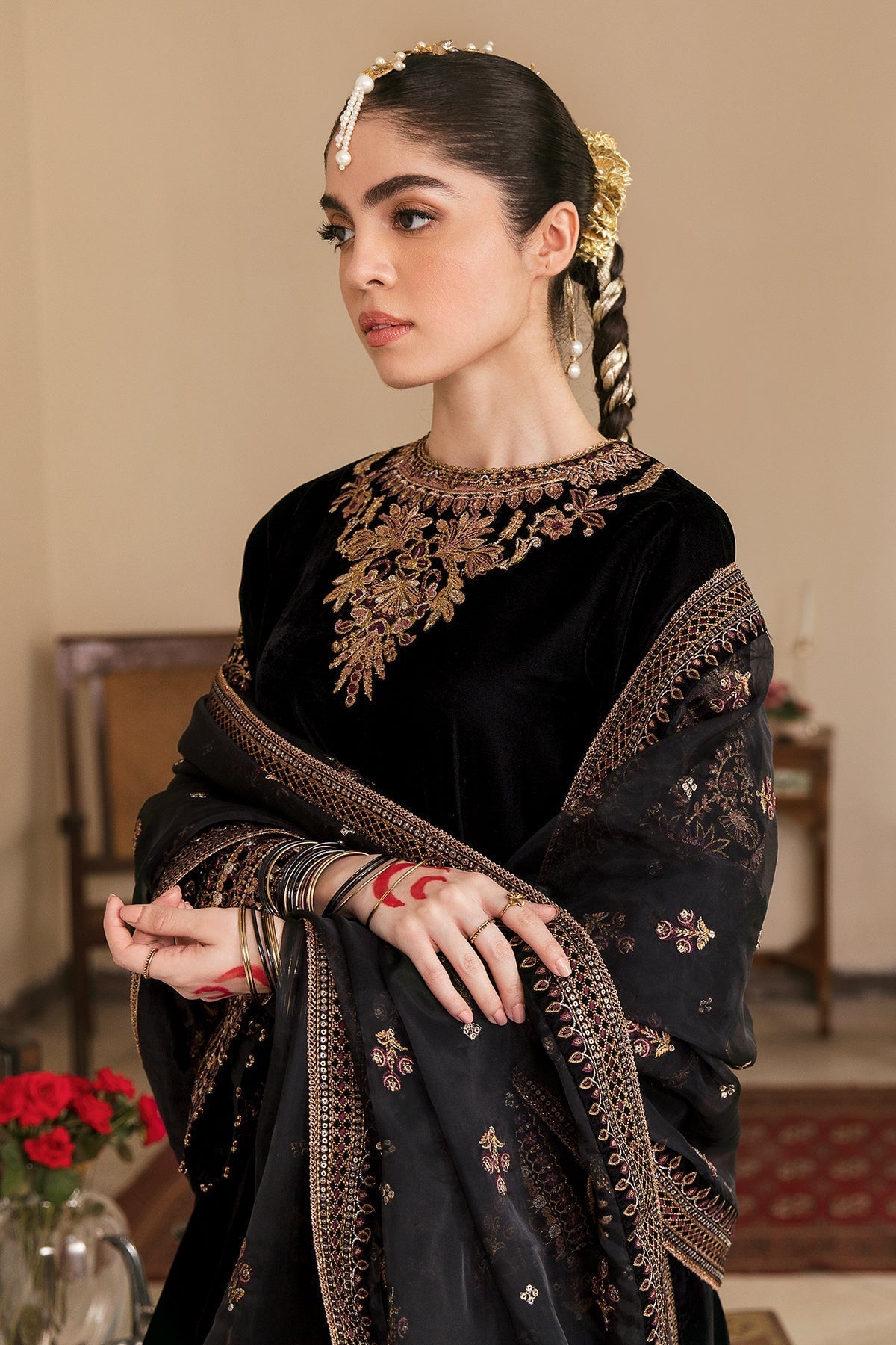 VELVET 3PC EMBROIDERED SHIRT ORGANZA EMBORIDED DUPATA AND VELVET EMBORIDED TROUSER 641-RR