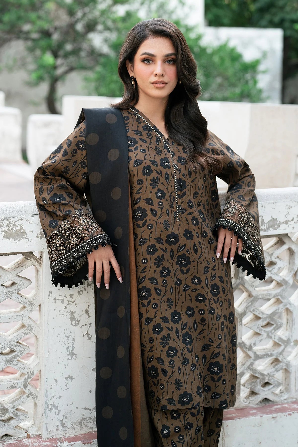 BAROQUE - 3PC KARANDI PRINTED SHIRT WITH PRINTED DUPATTA AND TROUSER - HZG1869