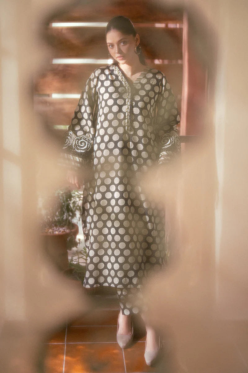 BAROQUE - 3PC KARANDI PRINTED SHIRT WITH RINTED DUPATTA AND TROUSER - HZG1879