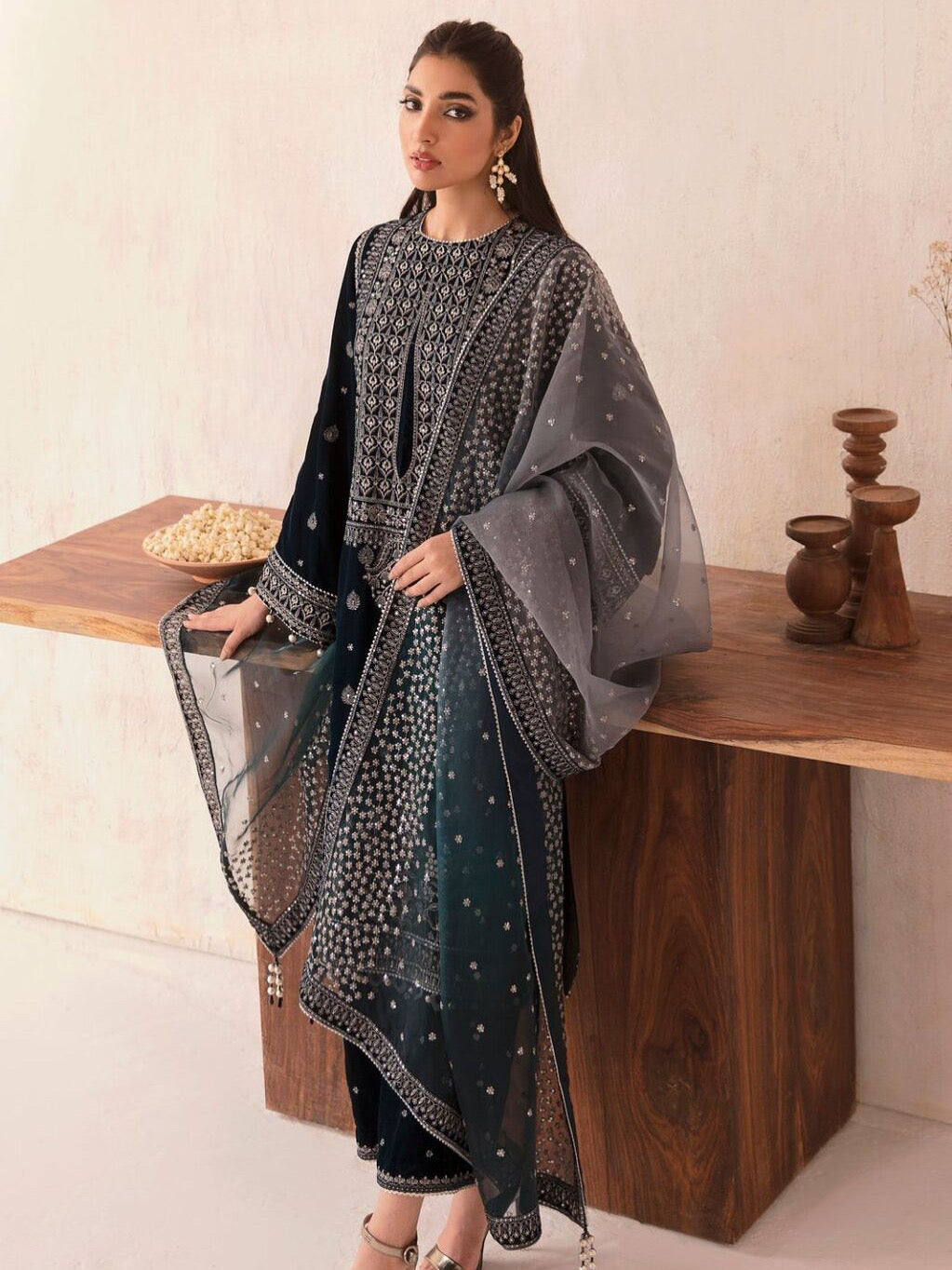 VELVET 3PC EMBROIDERED SHIRT ORGANZA EMBORIDED DUPATA AND SILK TROUSER 621-RR
