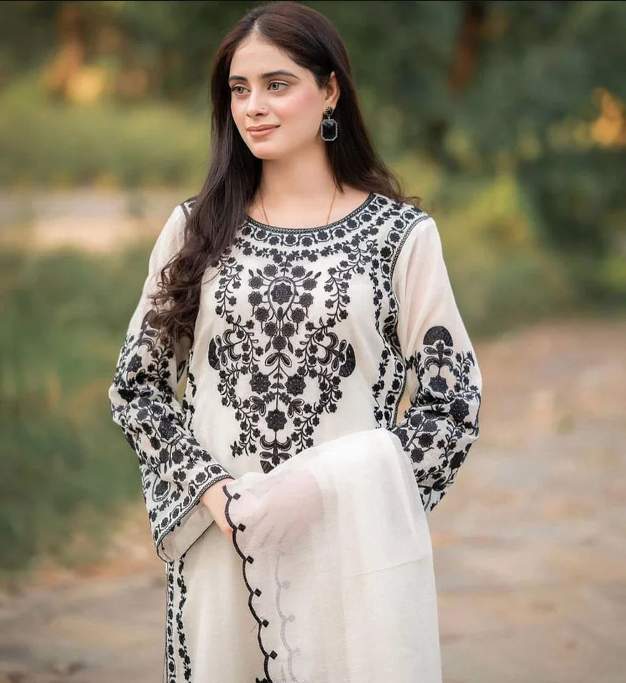 3PC DHANAK EMBROIDERED SHIRT WITH DHANAK (DAMAN-PATCH) EMBROIDERED SHAWL AND PLAIN TROUSE