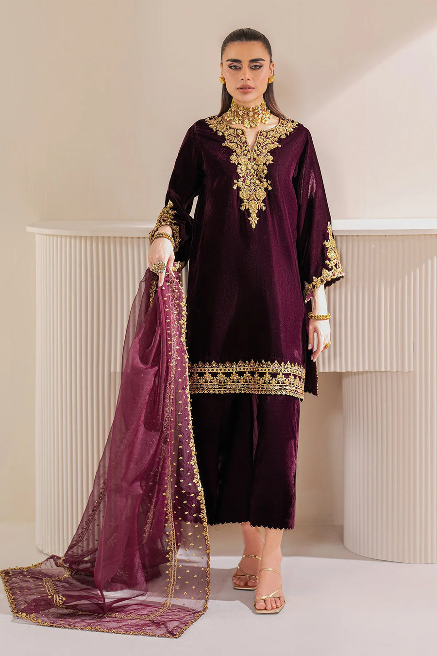 VELVET 3PC SHIRT EMBROIDERED ORGANZA EMBROIDERED DUPATA AND VELVET TROUSER 601-RR