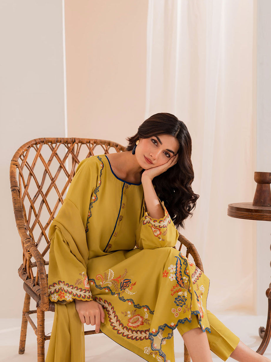3PC DANAK EMBROIDERED SHIRT EMBROIDERED DANAK SHAWL AND PLAIN TROUSER 746-RR