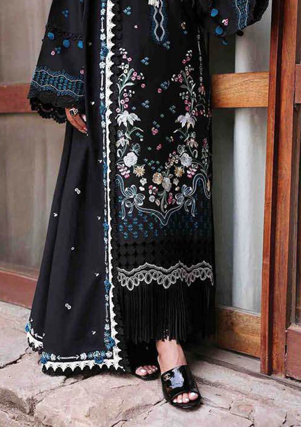 3PC DHANAK EMBROIDERED SHIRT WITH DHANAK (DAMAN-PATCH) EMBROIDERED SHAWL AND PLAIN TROUSE