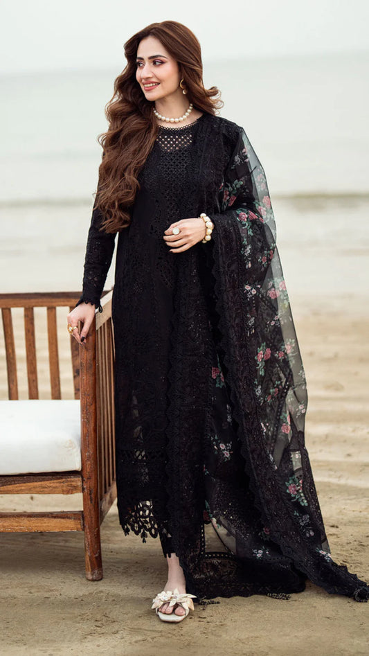 LAWN 3PC SEQUENCE EMBROIDERED SHIRT PLAIN TROUSER (D-PATCH ) printed DUPATA D-1019
