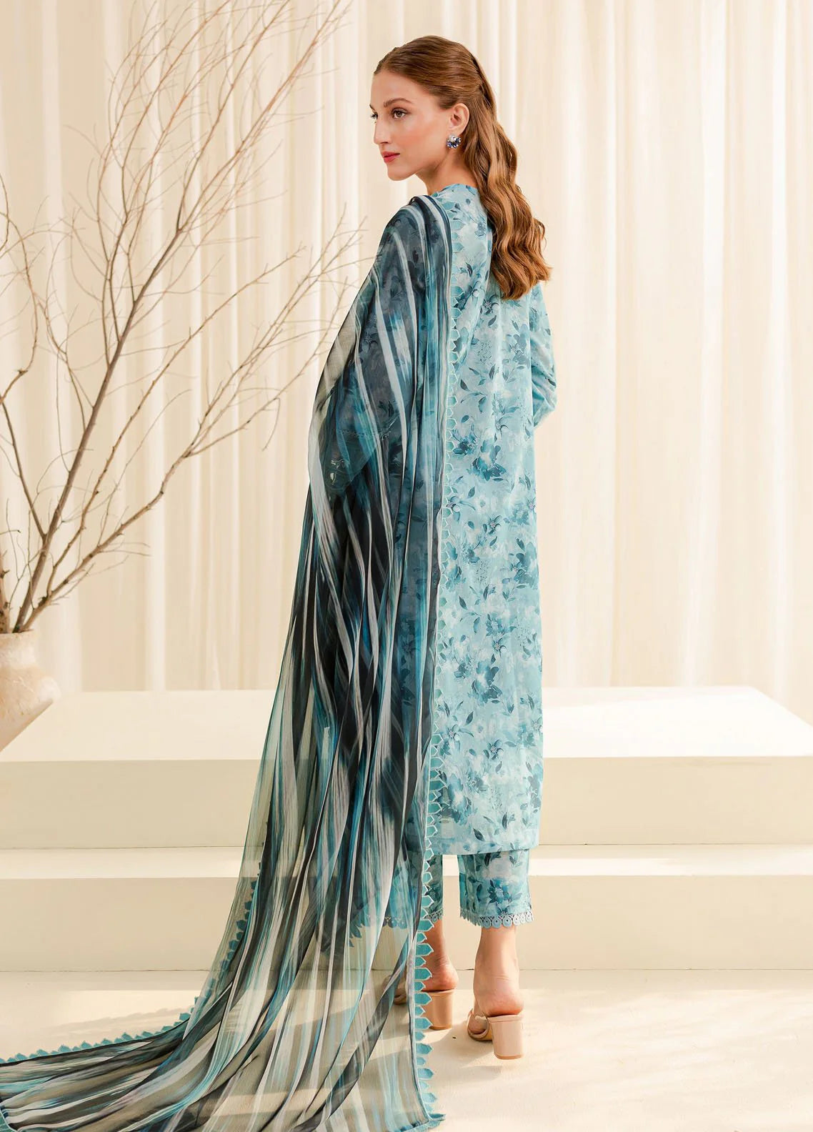 BAROQUE - 3PC KARANDI PRINTED SHIRT WITH PRINTED DUPATTA AND TROUSER - HZG1870